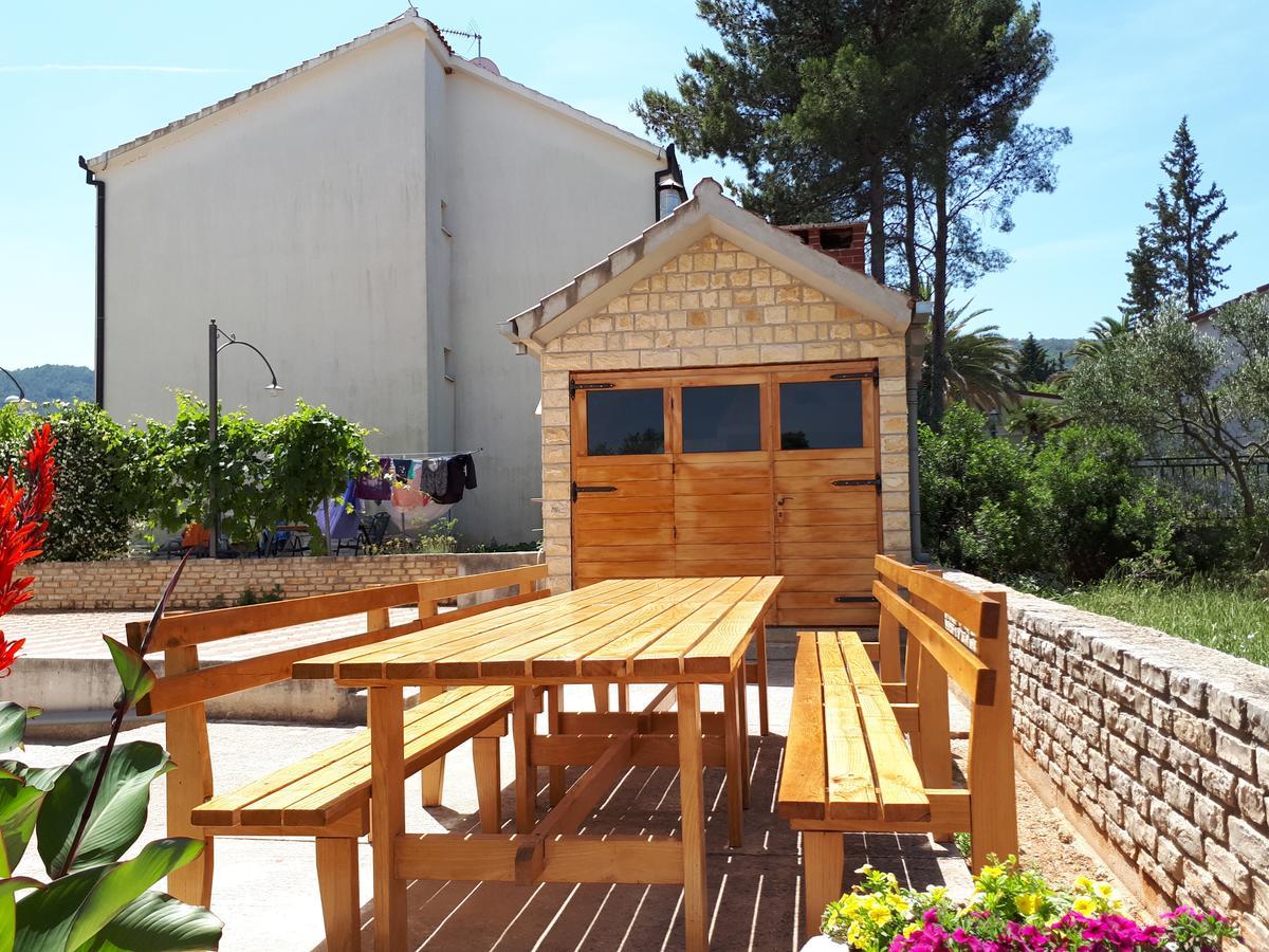 Apartments Aria Stari Grad  Exterior foto